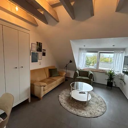 Апартаменты Gemuetliche Maisonette-wohnung In Menden