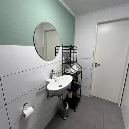 Gemuetliche Maisonette-wohnung In Menden Апартаменты *