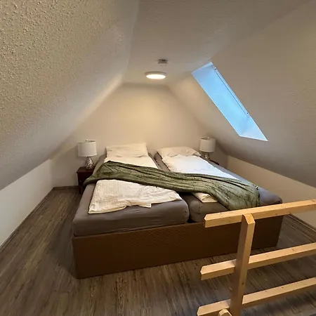 Gemuetliche Maisonette-wohnung In Menden Санкт-Августин