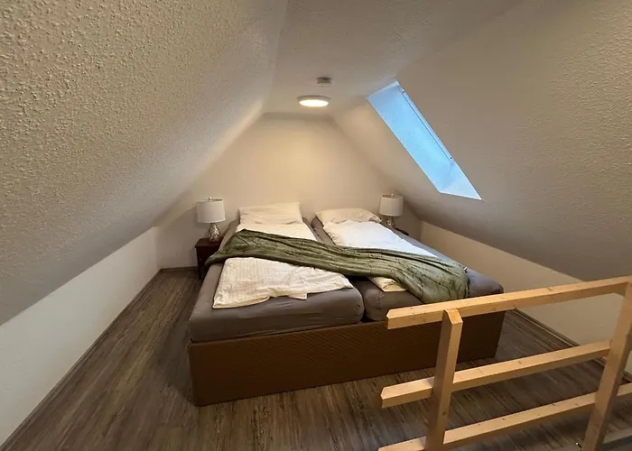 Gemuetliche Maisonette-wohnung In Menden Санкт-Августин